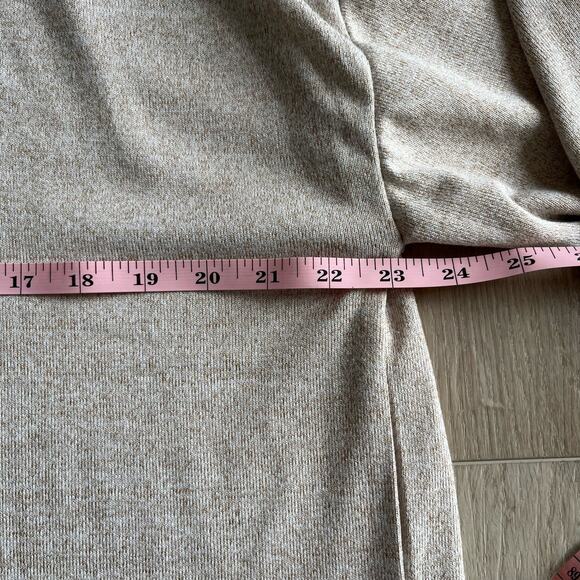 Alison Andrew’s Women’s Tan Button Sweater Size XL - Picture 9 of 10
